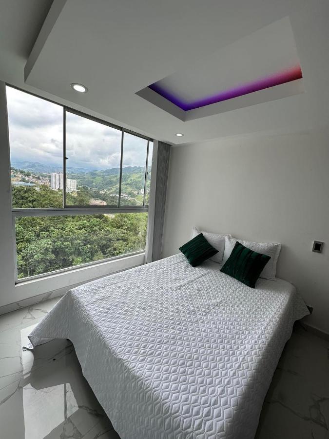 Moderno Apartamento Con Vista A Las Montanas Apartman Manizales Kültér fotó